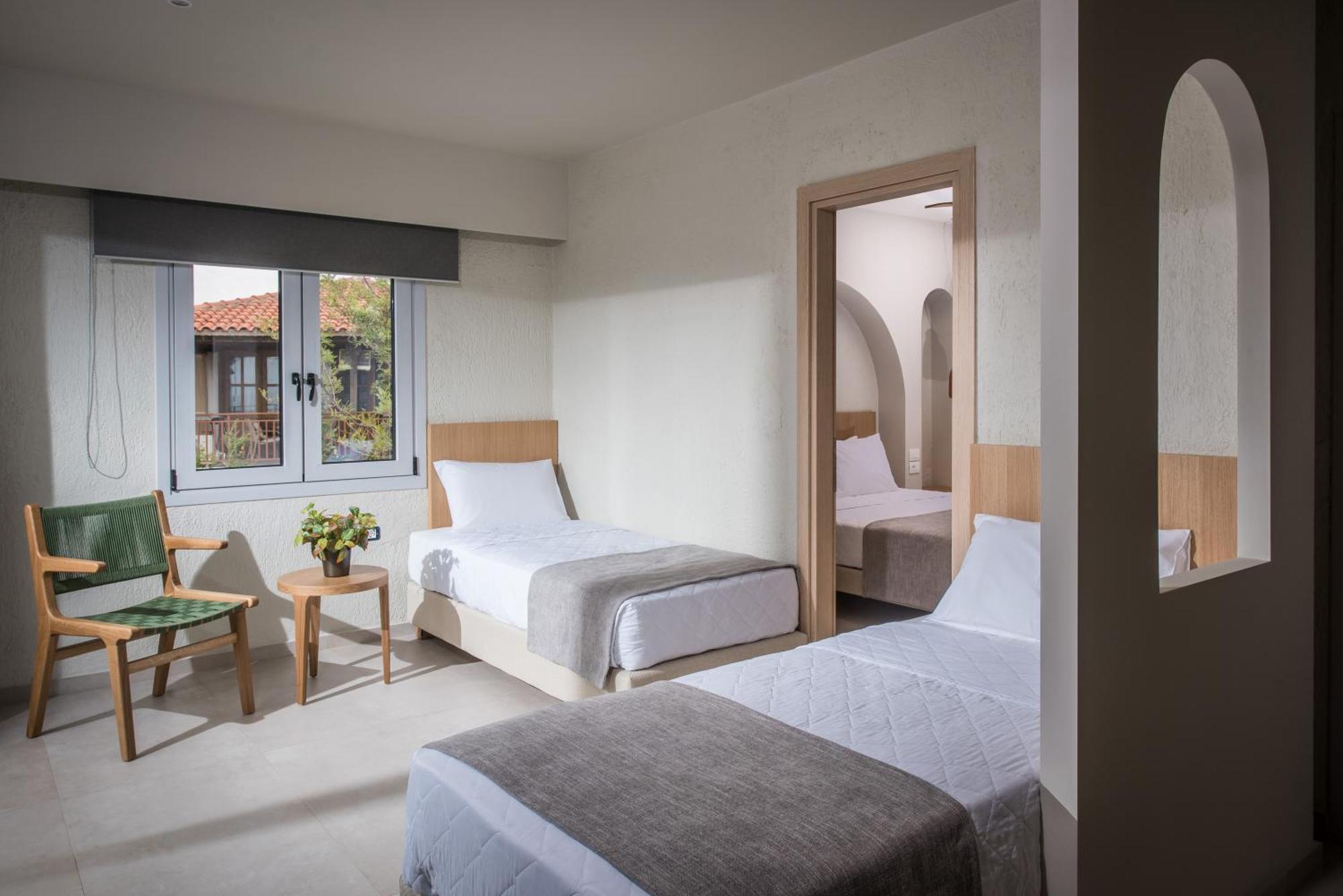 South Coast Hotel Makry Gialos  Exterior photo